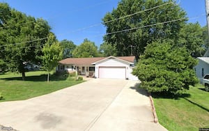 Single-family home sells in Amboy for $168,000