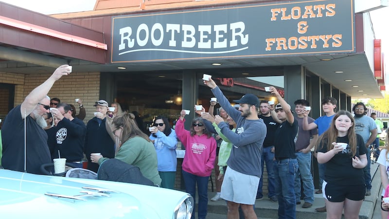 Photos: Root beer tribute honors late owner Ron Moore in Oglesby