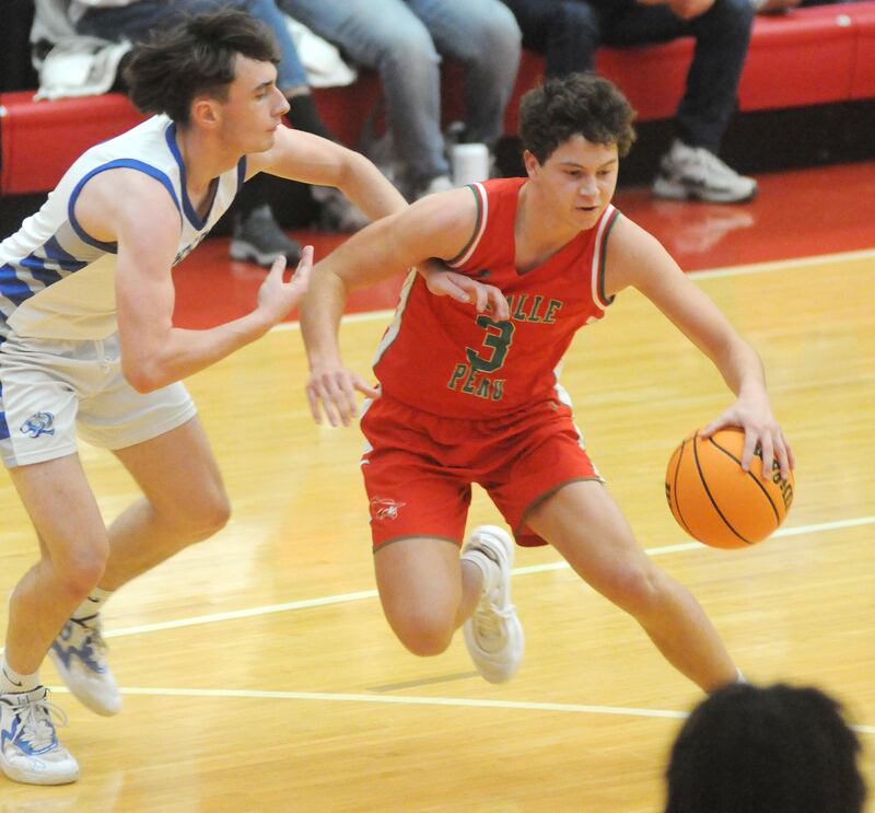 Princeton's Gavin Lanham defends La Salle-Peru's Mikey Hartman on Friday, Nov. 29, 2024, at Kingman Gym.