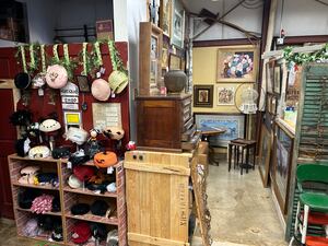 Nellie Roberts Curiosity Shop, a one-stop antique shop  