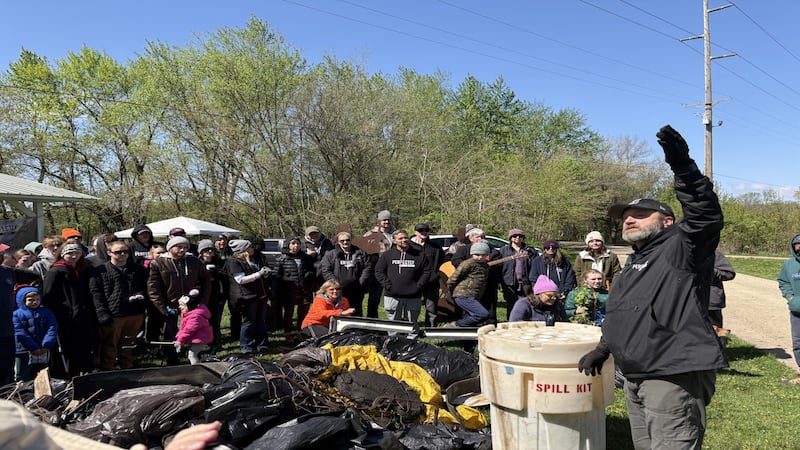 Perfectly Flawed hosts 10th annual Earth Day clean up in La Salle