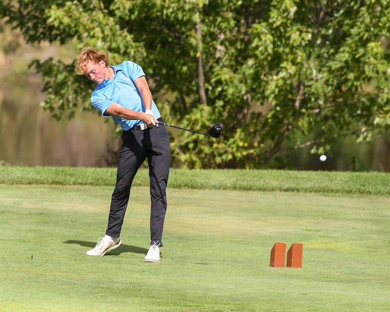 Zach Johnson of Oswego East tees off during the Plainfield Central regional on Wednesday Oct. 1, 2025, held at Wedgewood Golf Course in Plainfield.