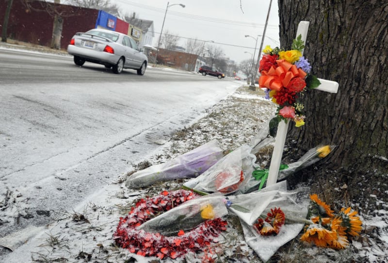 Kankakee: Memorial for crash victim (photo)