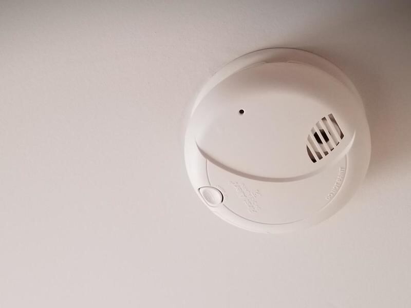 The Office of the State Fire Marshal (OSFM) reminds Illinoisans to test and replace the batteries in their smoke alarms as daylight saving time begins this weekend and they turn their clocks forward one hour.