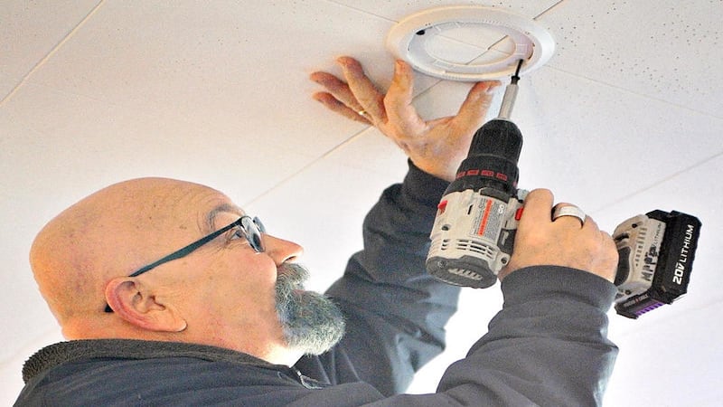 Spring forward safely by testing, replacing smoke and carbon monoxide alarms