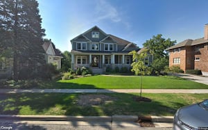 Single-family home in Glen Ellyn goes for $2.05 million