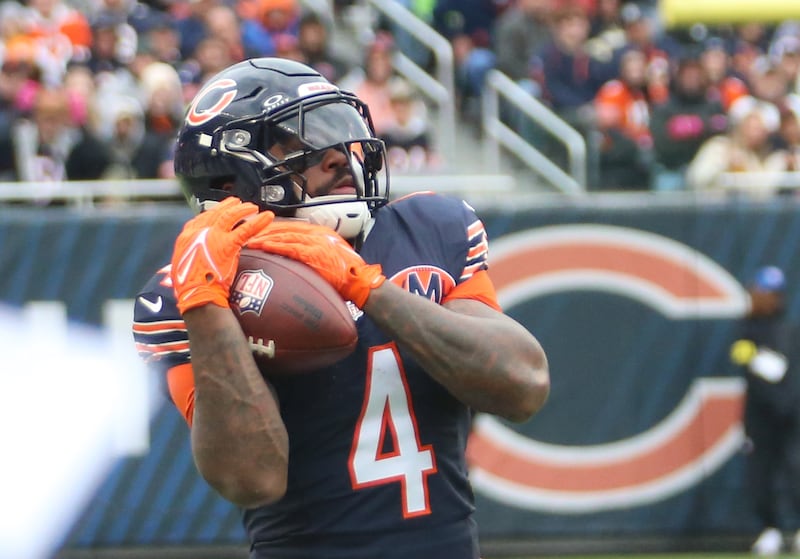 Chicago Bears running back D'Andre Swift makes a catch on Sunday, Oct. 19, 2025 at Soldier Field in Chicago.