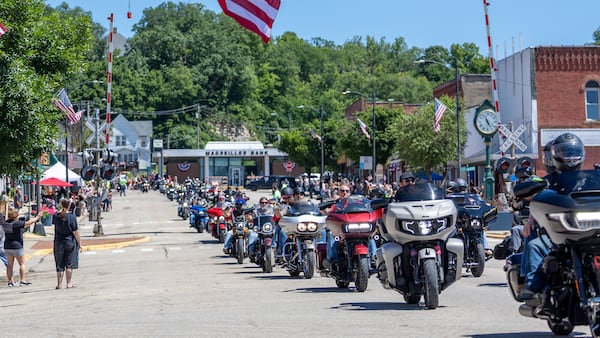 Marseilles Freedom Run honors nine fallen service members