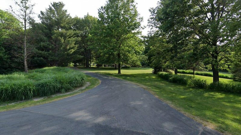 Sale closed in Sterling: $725,000 for a single-family home