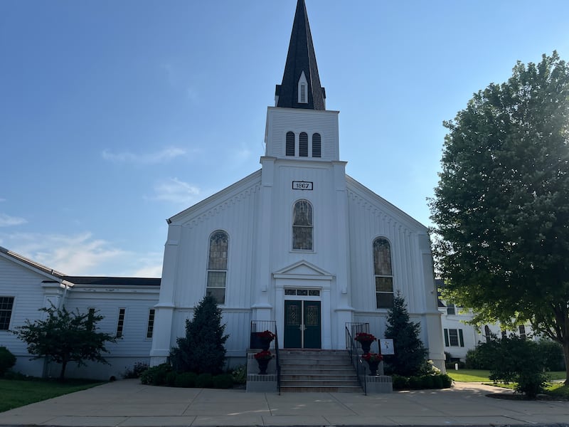 First Congregational Church of Crystal Lake located at 461 Pierson St.