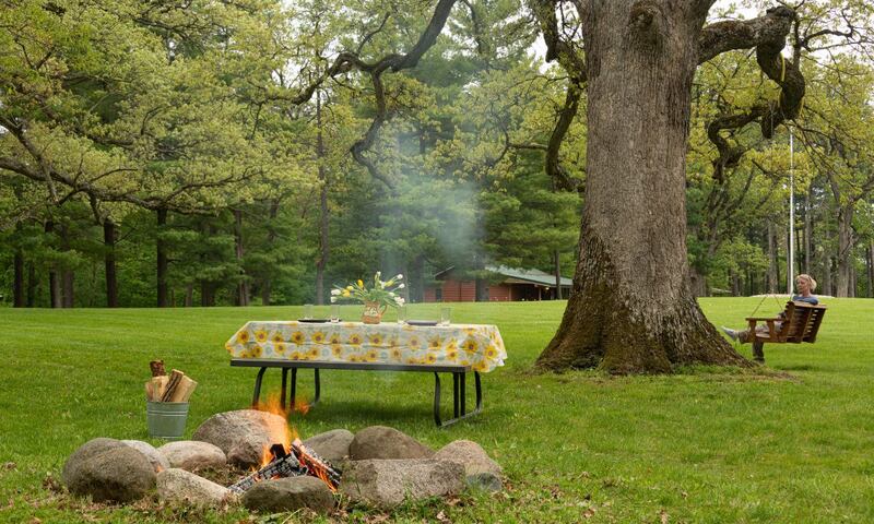 Unplug, recharge, and reconnect during a digital detox at Kishauwau Cabins. 
Photo provided by Heritage Corridor Destinations.