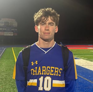 Marmion, Aurora Central Catholic advance to regional final with convincing victories