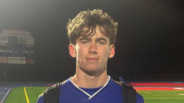 Marmion, Aurora Central Catholic advance to regional final with convincing victories