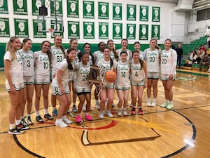 Providence Catholic’s suffocating defense handles Oak Forest for regional championship victory