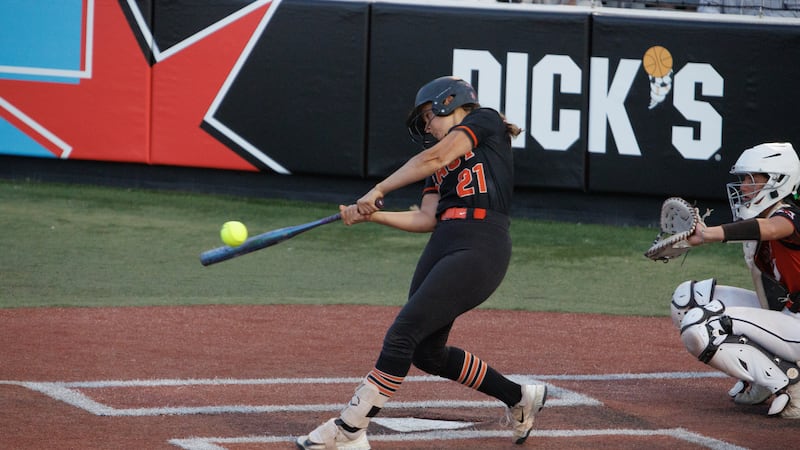 St. Charles East falls short of state bid again, falls to top-ranked Marist in IHSA 4A supersectional