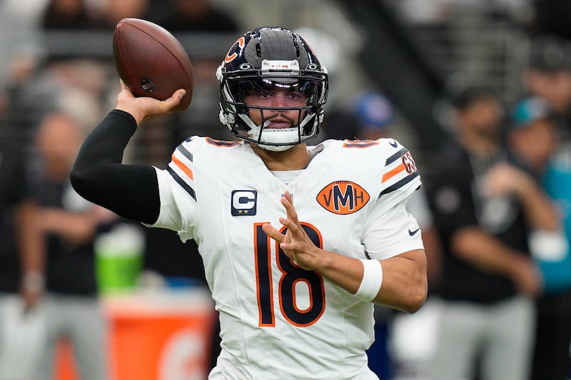Chicago Bears quarterback Caleb Williams (18) throws during an NFL football game between the Las Vegas Raiders and the Chicago Bears, Sunday, Sept. 28, 2025, in Las Vegas. (AP Photo/John Locher)