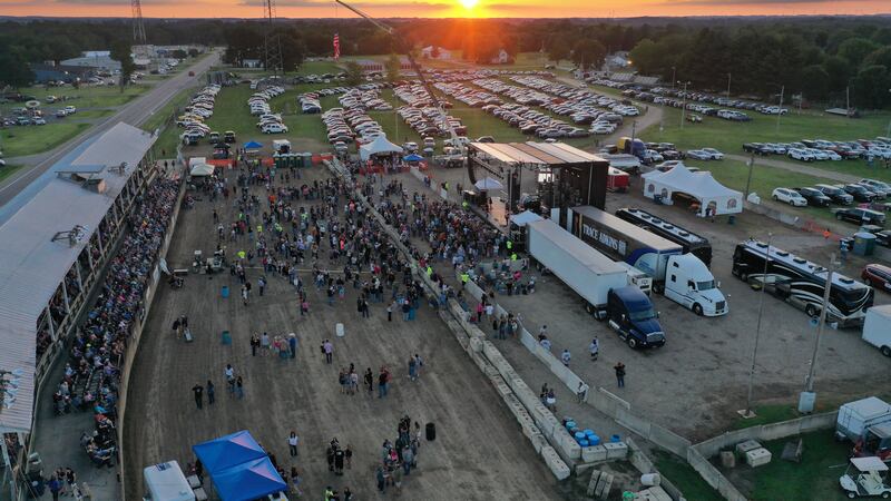 Sawyer Brown, Lonestar to headline Bureau County Fair concert this summer