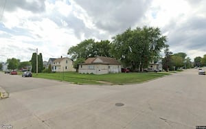 La Salle: Single-family home built in 1910 goes for $127,000