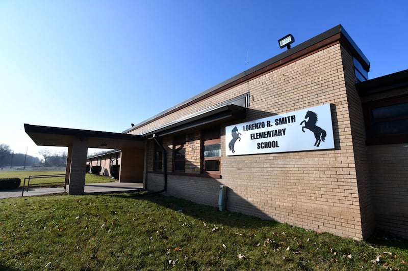 Pembroke schools: Lorenzo Smith Elementary School