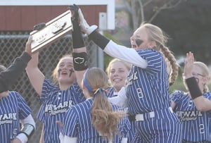 Newark blanks Earlville 17-0, claims another 1A regional title