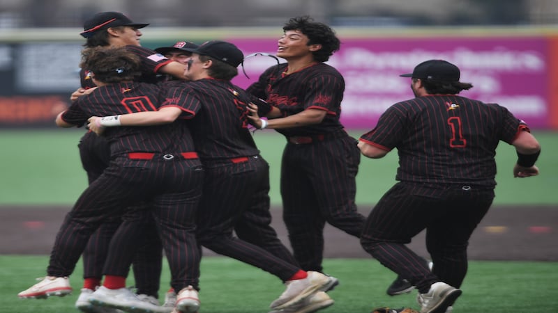 Quinn Rooney delivers in clutch again as Benet beats Cary-Grove in IHSA Class 3A state semifinal