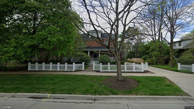 Single-family home sells for $1.45 million in Glen Ellyn