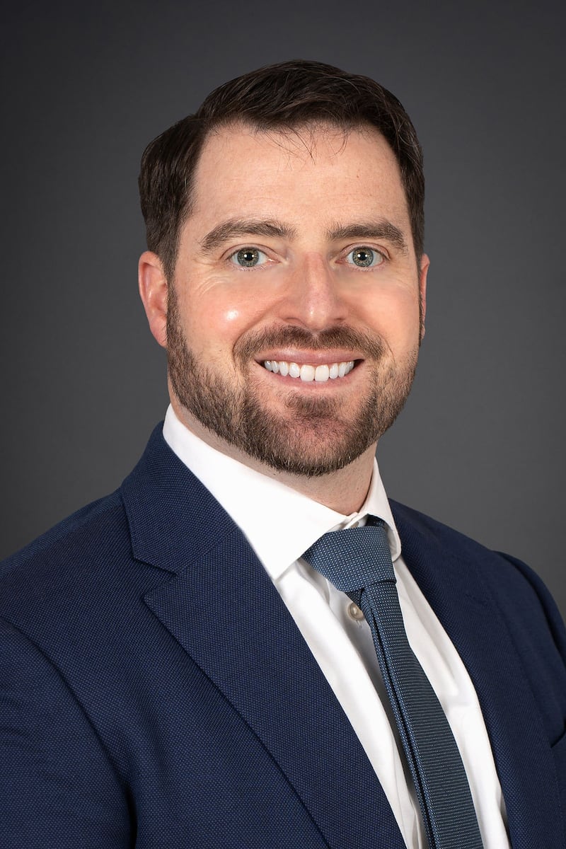 Dr. Brandon Gumbiner, from OSF HealthCare Saint Katharine Medical Center, recommends people to wear shoes inside and not go barefoot.