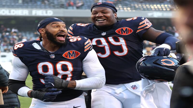 Photos: Bears run winning streak to four games with 31-28 win over Steelers
