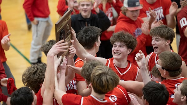 Oregon goes wire-to-wire, tops Mendota for 2A Rock Falls Regional title