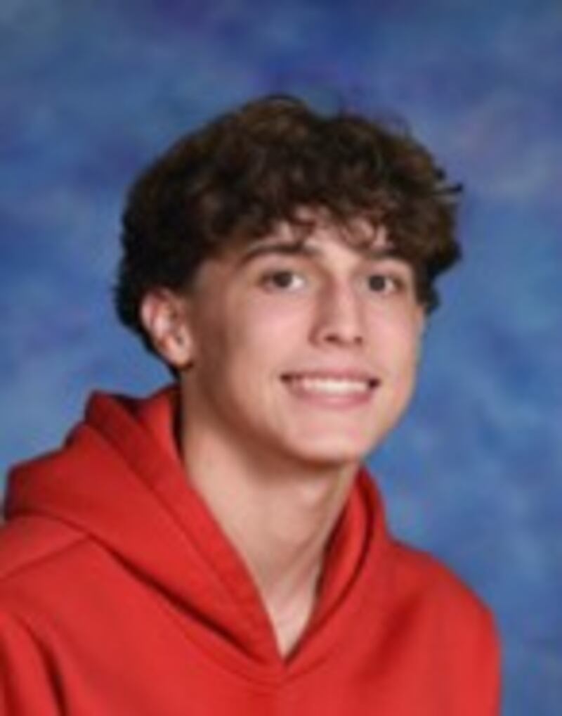 Yorkville junior Gabe Sanders