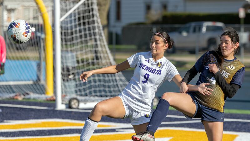 Mendota, Princeton girls soccer hosting regionals; Ottawa to Orion; La Salle-Peru, Streator sent to Sycamore