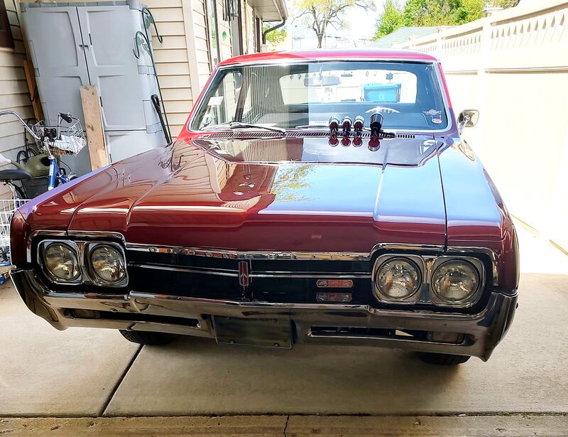 Photos by Rudy Host, Jr. - 19766 Oldsmobile 442 Front