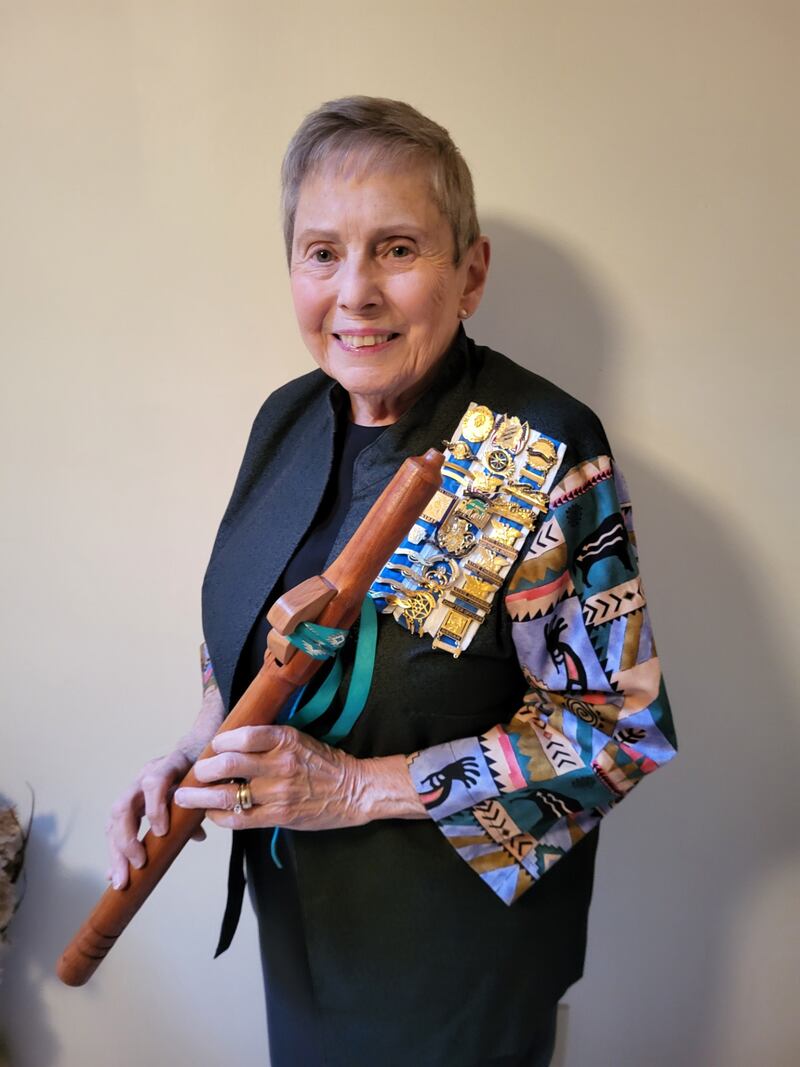 DAR Chapter member, Honorary Regent Nancy Gillfillan