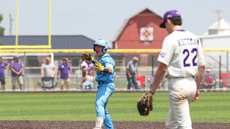Photos: Marquette defeats Wilmington 11-2 in Class 2A sectional championship baseball