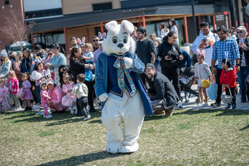 As families look forward to the arrival of spring, Hawthorn is proud to serve as a gathering place for the community with a heartwarming lineup of Bunny photo experiences, Easter festivities and seasonal shopping opportunities.