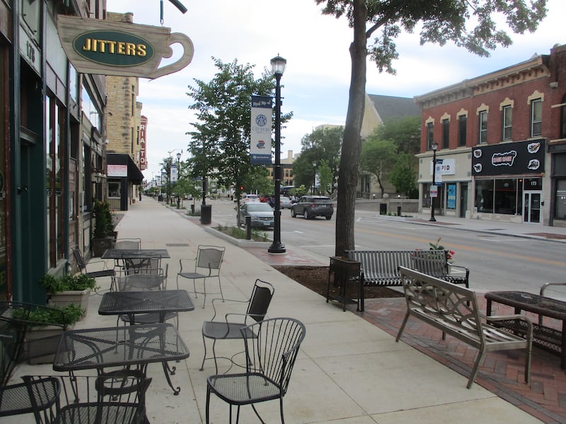 Jitters coffee shop is among downtown Joliet businesses already running a sidewalk cafe. The City Council will vote Tuesday on new regulations for sidewalk cafes. June 1, 2026
