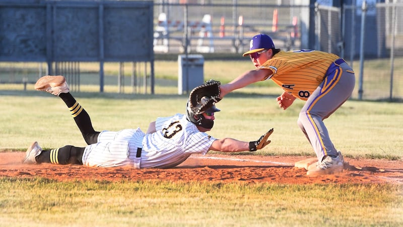 Mendota, Earlville, Henry baseball lose in regional semis: Wednesday’s NewsTribune roundup