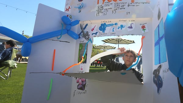 Young entrepreneurs open up Market on Mill in Utica with Lemonade Day event