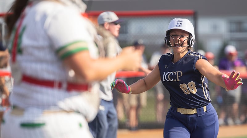 IC Catholic’s Kelly Cahill, Lexi Russ named ICA Class 2A first team, leading Suburban Life-area All-Staters