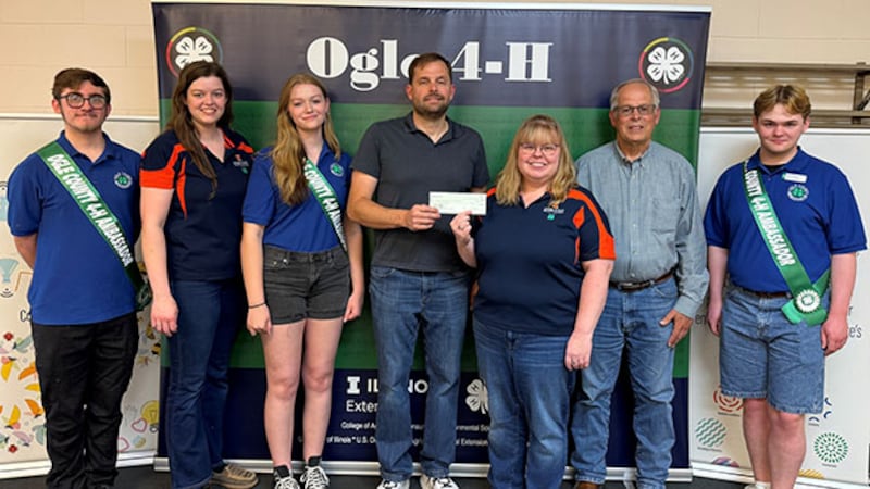 Carmichael directs Polo Lions donation to Ogle County 4-H Foundation