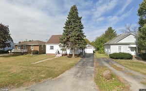 Residential home in Streator sells for $141,500