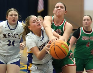 Photos: La Salle-Peru, Somonauk-Leland meet in Tim Humes Breakout girls basketball tournament 