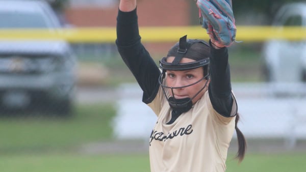 Bella Jacobs pitches Sycamore softball past Ottawa, to Interstate 8 title