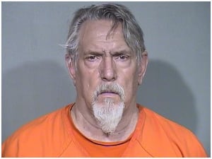 Ex-McHenry smoke shop owner accused of dealing drugs pleads guilty to lesser charge, gets jail time