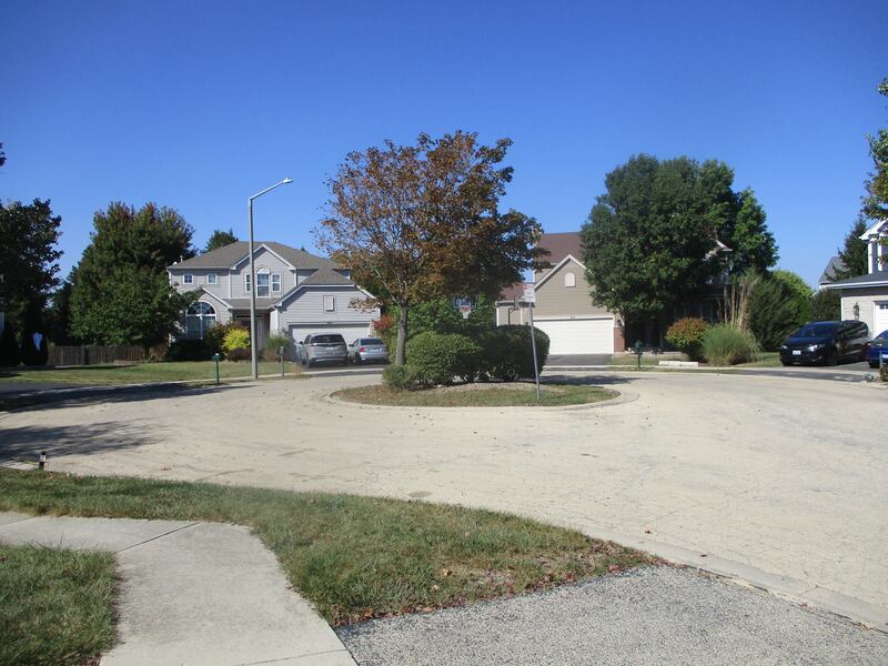 The Burshire Court cul de sac in the Clublands subdivision in Joliet was the scene of a domestic murder-suicide early Monday morning. Sept. 29, 2025