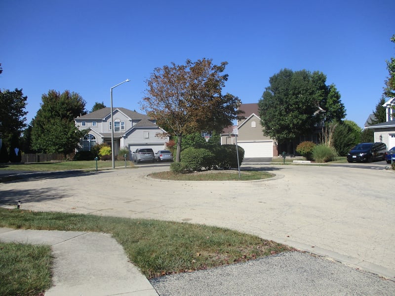 The Burshire Court cul de sac in the Clublands subdivision in Joliet was the scene of a domestic murder-suicide early Monday morning. Sept. 29, 2025