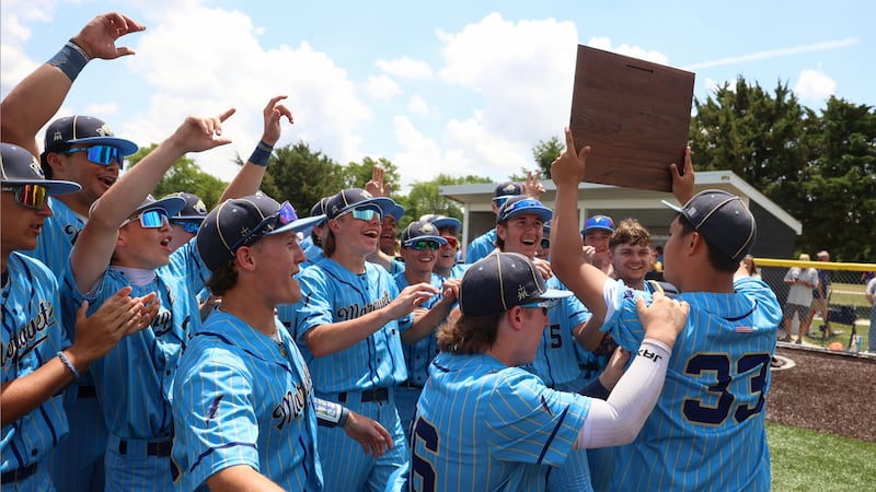 Marquette clinches 2A sectional title with 11-2 win over Wilmington
