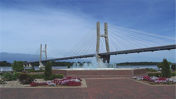 Best scenic drives in Illinois