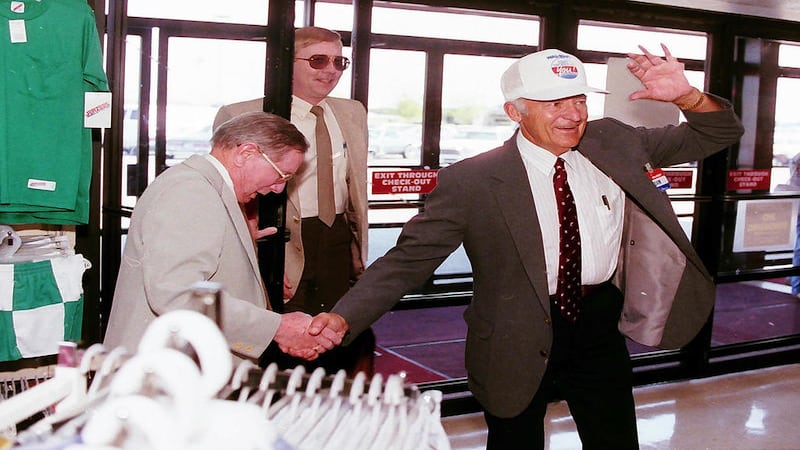 Walmart’s 40-year presence in Illinois Valley began with Peru opening in 1986