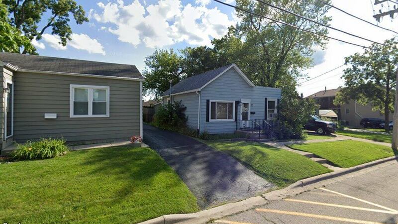Single-family home sells for $243,000 in Wauconda